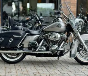 Potência e Confiabilidade: A Bateria Fort Power de 30Ah para sua Harley-Davidson Road King CLASSIC